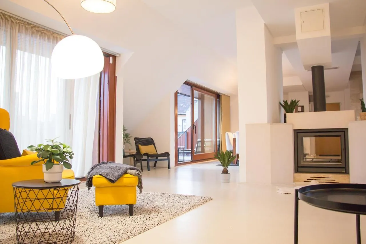 Artemisia Luxury Apartments Penthouse Будапешт